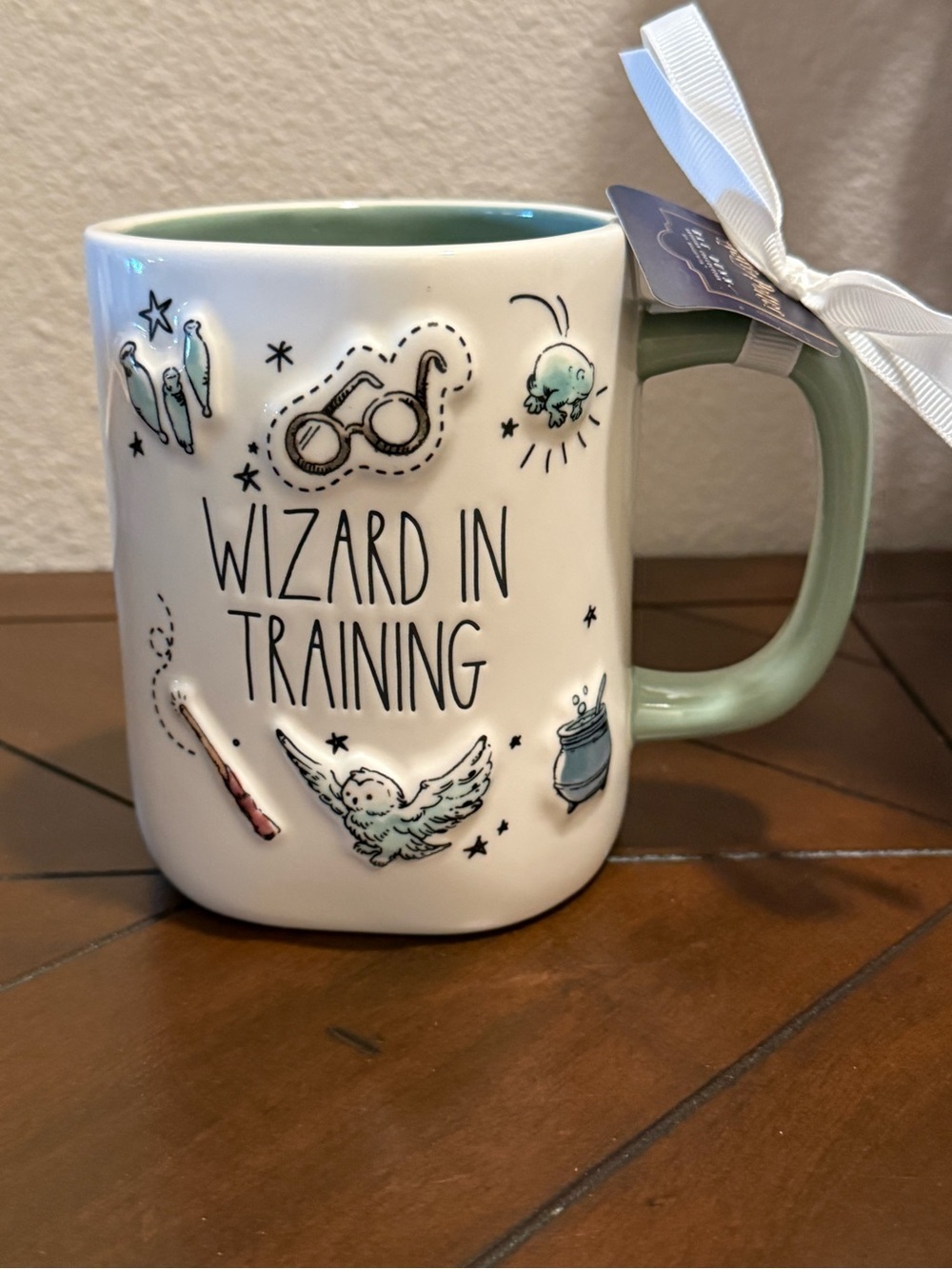 Rae Dunn White Ceramic Harry Potter Mug- WIZARD IN TRAINING W 3D Decor NWT
